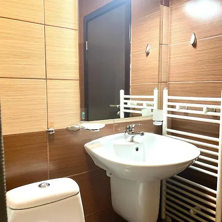 Mountain Escape In Life By Si *